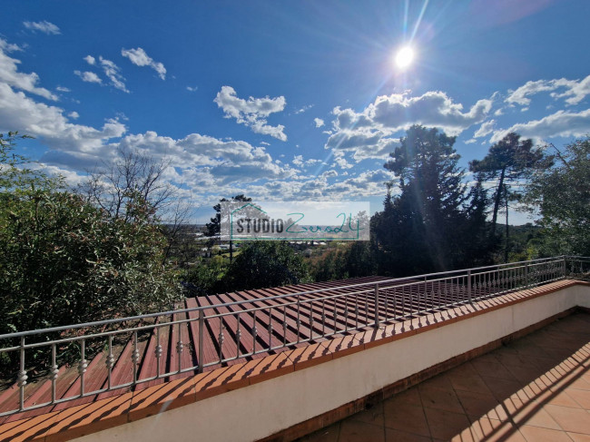 Villa in vendita a Camaiore