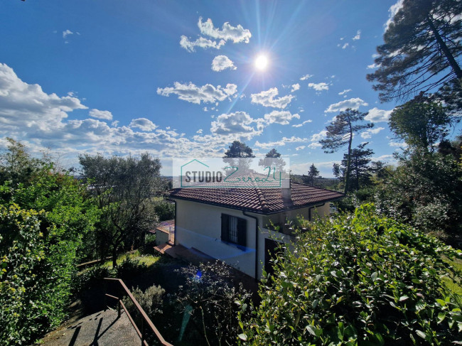 Villa in vendita a Camaiore