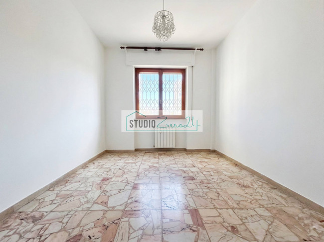 Apartment for sale in Massa
