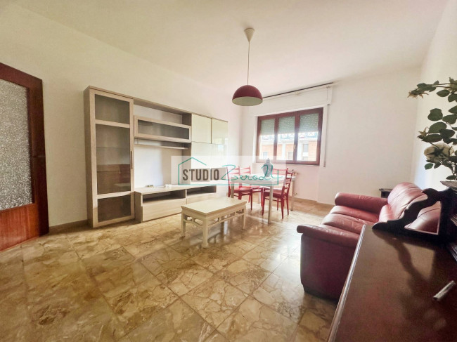Apartment for sale in Massa