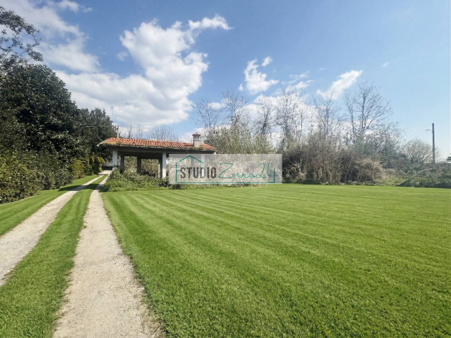 Casa singola in vendita a Montignoso