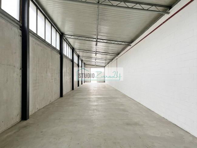 Commercial Property for sale in Viareggio