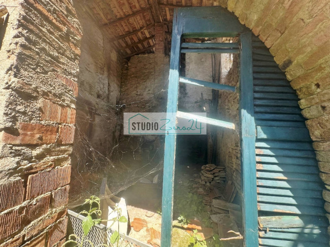 Casa singola in vendita a Massa