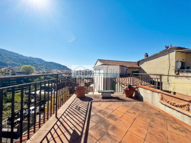 Single House for sale in Massa