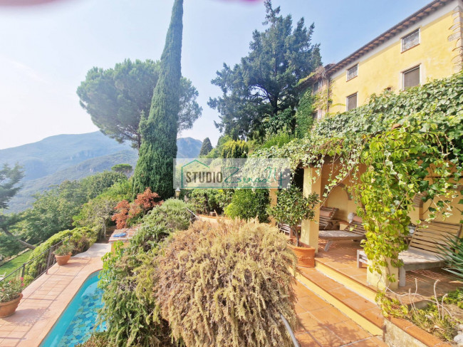 Casa singola in vendita a Camaiore