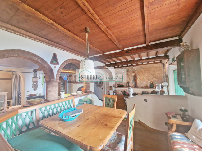 Casa singola in vendita a Camaiore