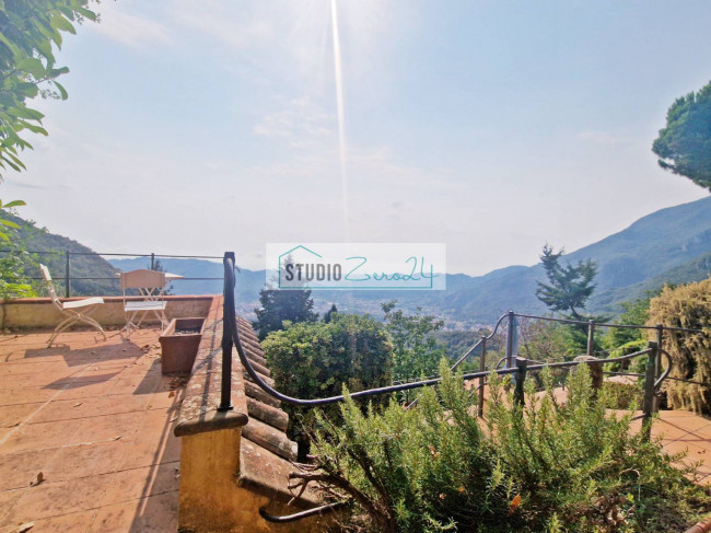 Casa singola in vendita a Camaiore