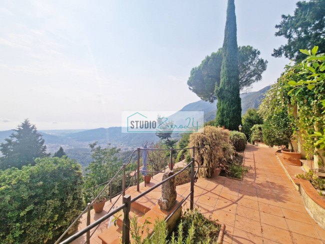 Casa singola in vendita a Camaiore