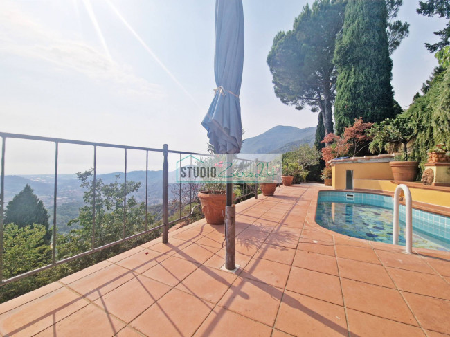 Casa singola in vendita a Camaiore