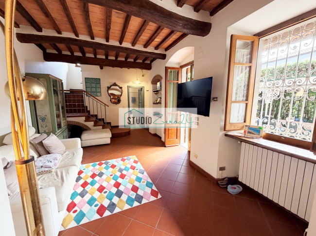 Villetta Bifamiliare in vendita a Forte dei Marmi