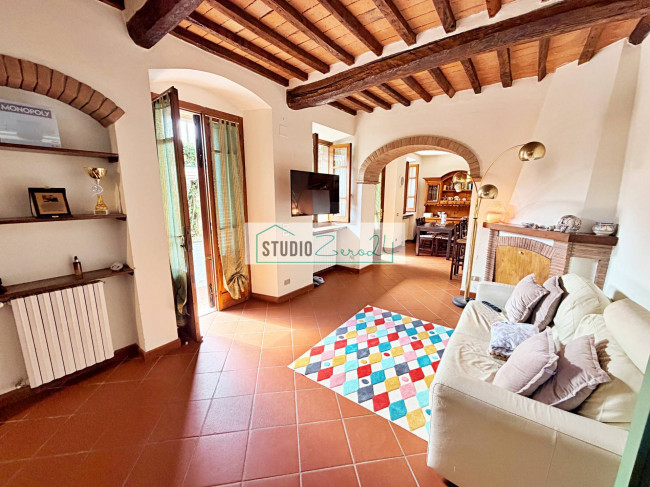 Villetta Bifamiliare in vendita a Forte dei Marmi