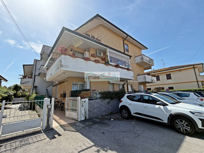 Apartment for sale in Viareggio