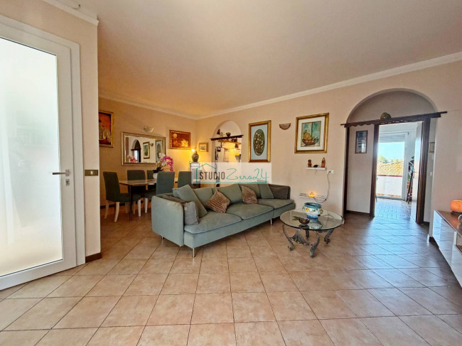 Appartamento in vendita a Viareggio