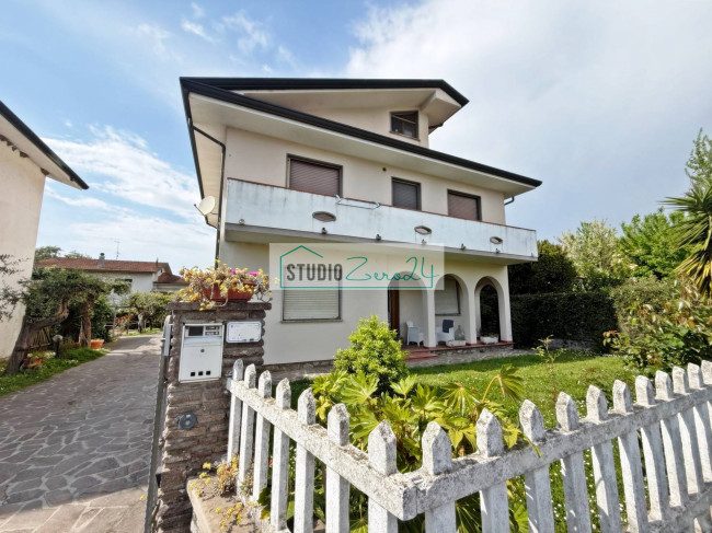 Casa singola in vendita a Massarosa