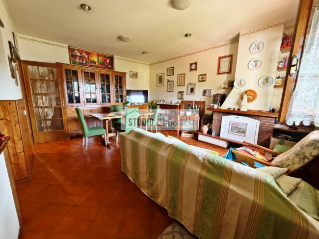 Casa singola in vendita a Massarosa