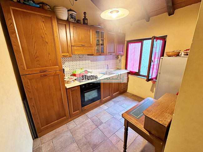 Single House for sale in Stazzema