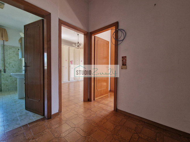 Villa for sale in Camaiore