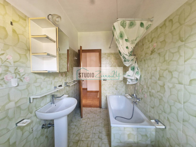 Villa for sale in Camaiore