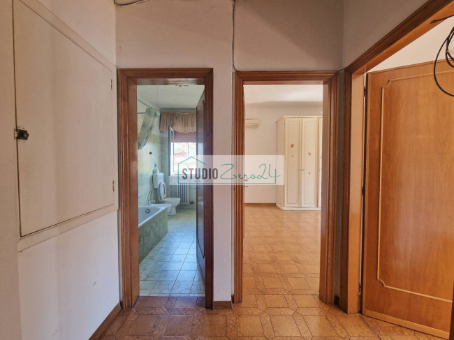 Villa for sale in Camaiore