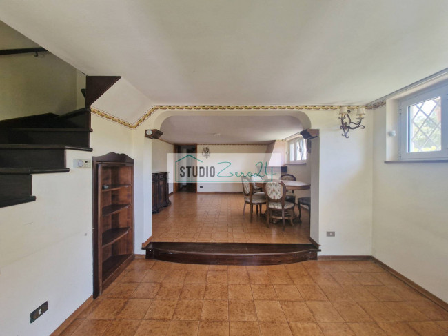 Villa for sale in Camaiore