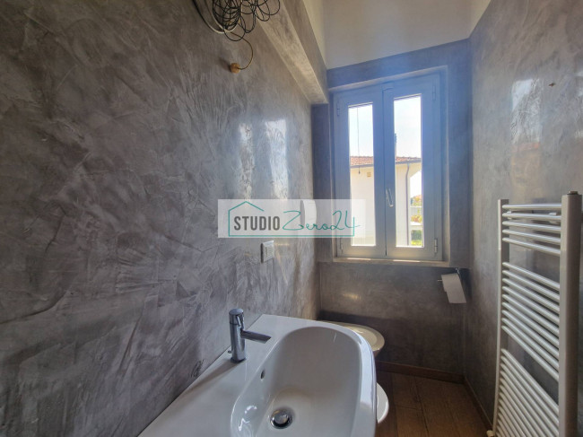 Villa for sale in Camaiore