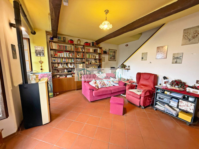 Terraced House for sale in Camaiore