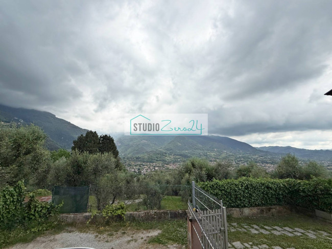 Terraced House for sale in Camaiore