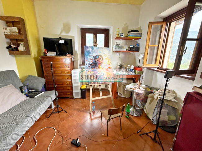 Terraced House for sale in Camaiore