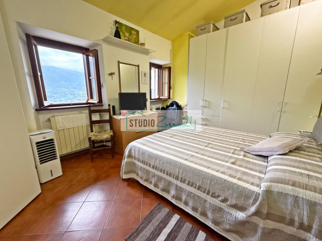 Terraced House for sale in Camaiore