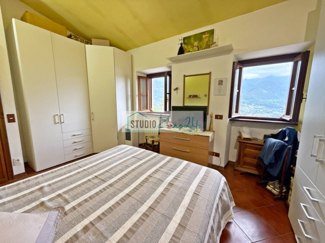 Terraced House for sale in Camaiore