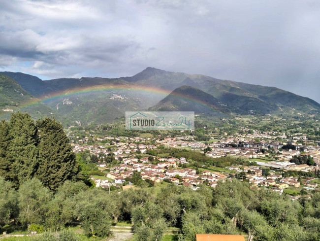 Terraced House for sale in Camaiore