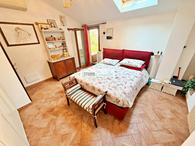 Single House for sale in Pietrasanta