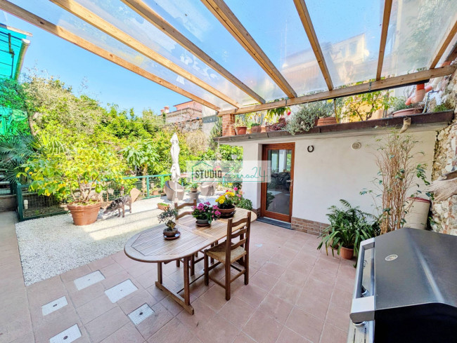 Single House for sale in Pietrasanta