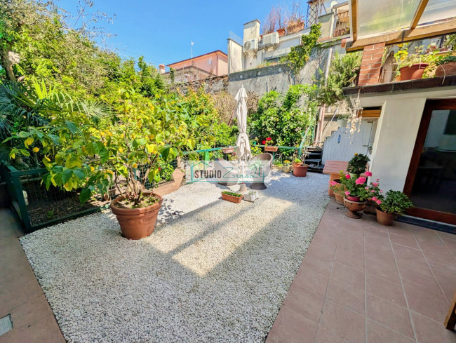 Single House for sale in Pietrasanta