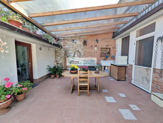 Single House for sale in Pietrasanta