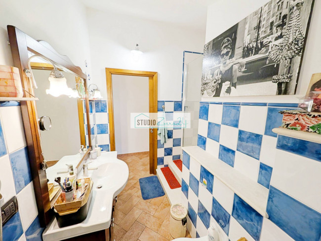 Single House for sale in Pietrasanta