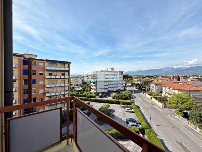 Apartment for sale in Viareggio