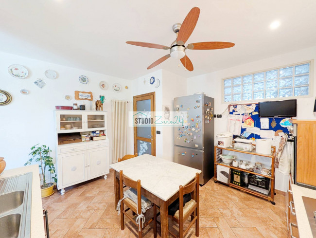 Single House for sale in Pietrasanta