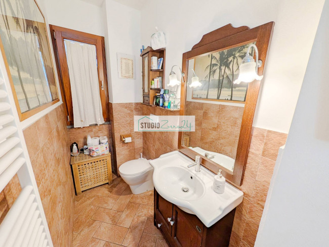 Single House for sale in Pietrasanta