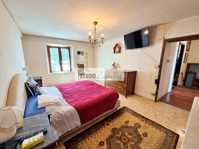 Casale in vendita a Pietrasanta