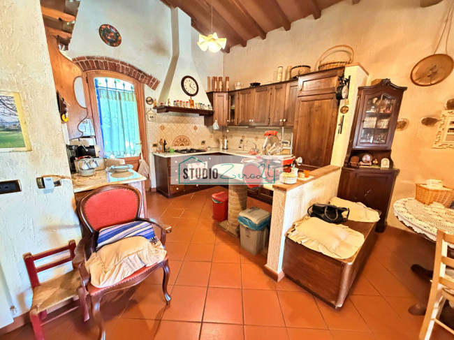 Casale in vendita a Pietrasanta