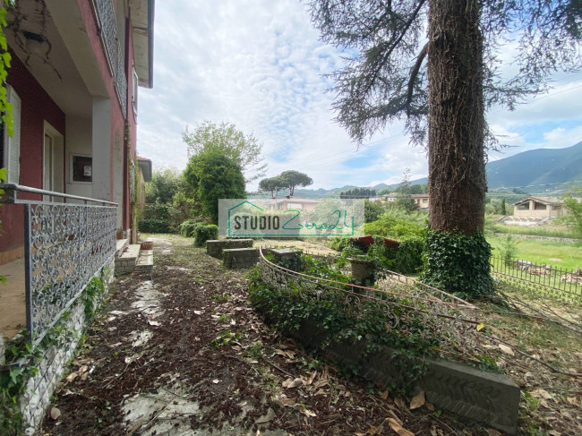 Villa for sale in Camaiore
