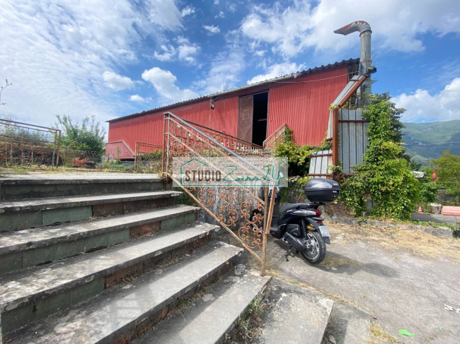 Villa for sale in Camaiore