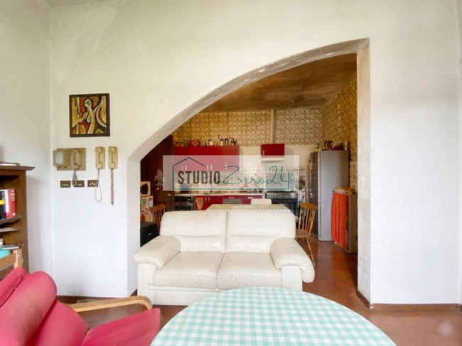 Villa for sale in Camaiore