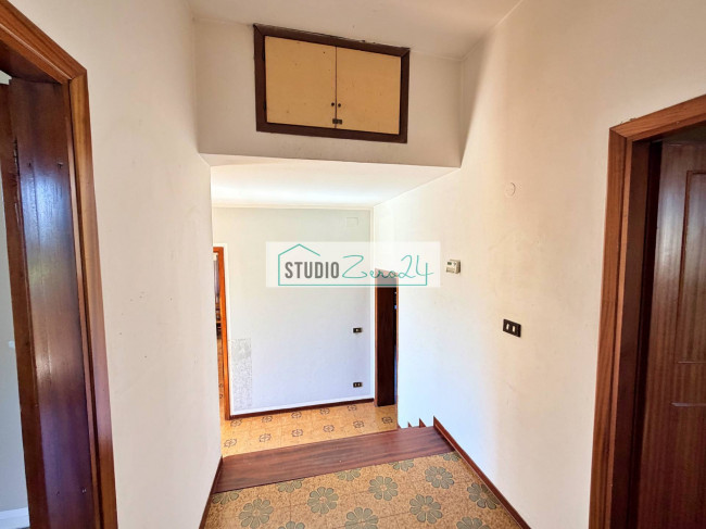Villa for sale in Pietrasanta