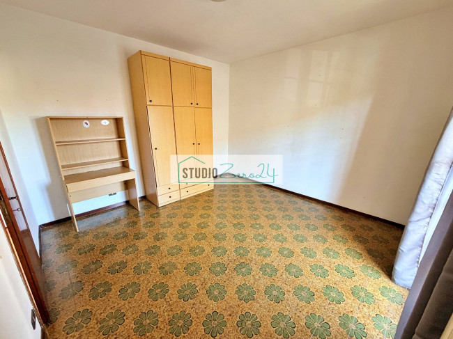 Villa for sale in Pietrasanta