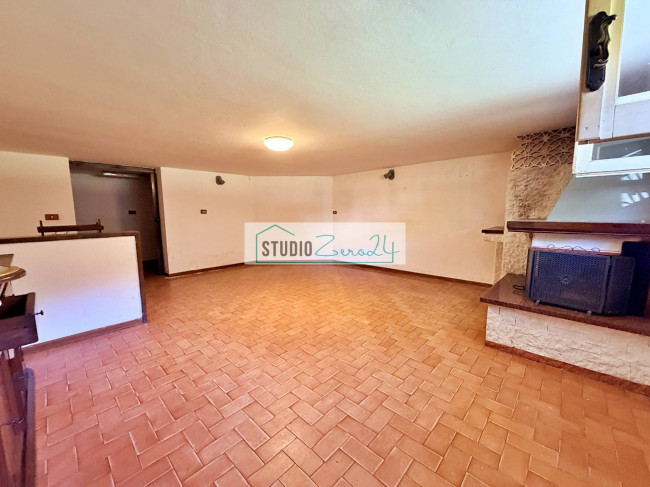 Villa for sale in Pietrasanta