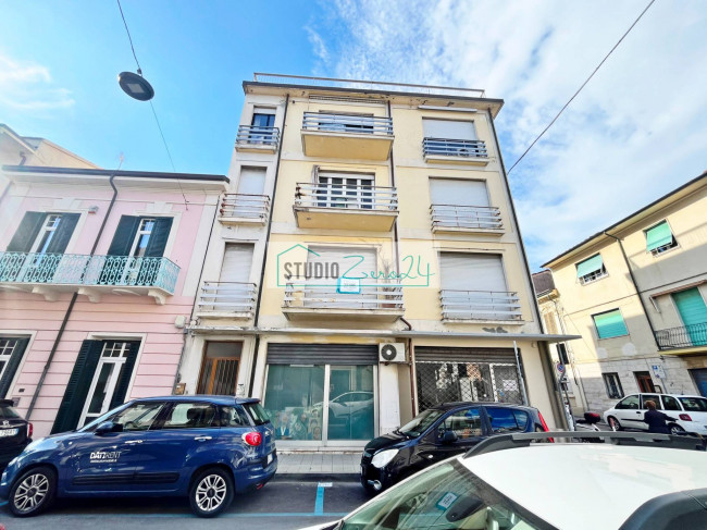 Apartment for sale in Viareggio
