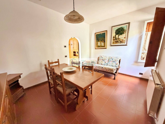 Single House for sale in Pietrasanta
