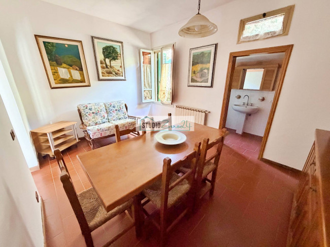 Single House for sale in Pietrasanta